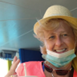 Meet your Posher, Sandy